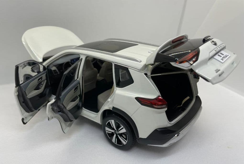 最終値下げ❗ 1/18　日産 T33　 エクストレイル