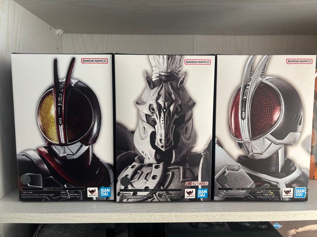 真骨彫　仮面ライダーファイズ