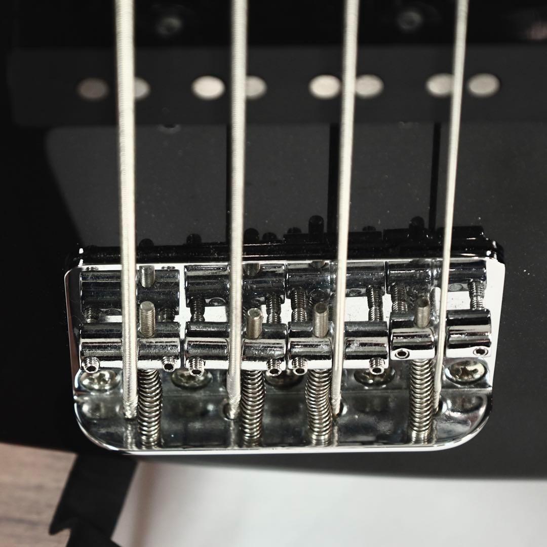Squier by fender jazz bass スタンダードシリーズ