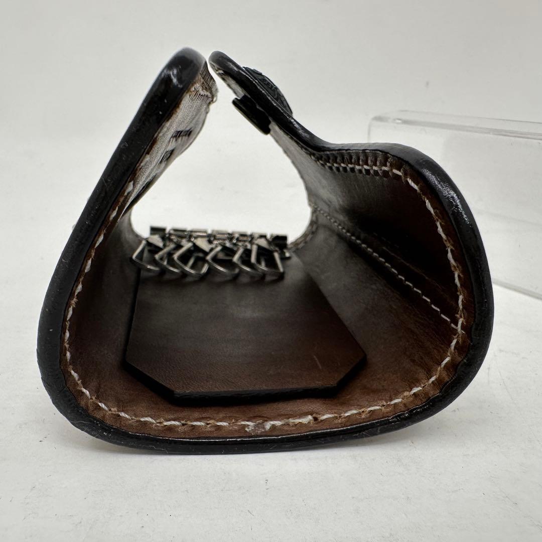 godane ゴダン　キーケース　カービング　レザー