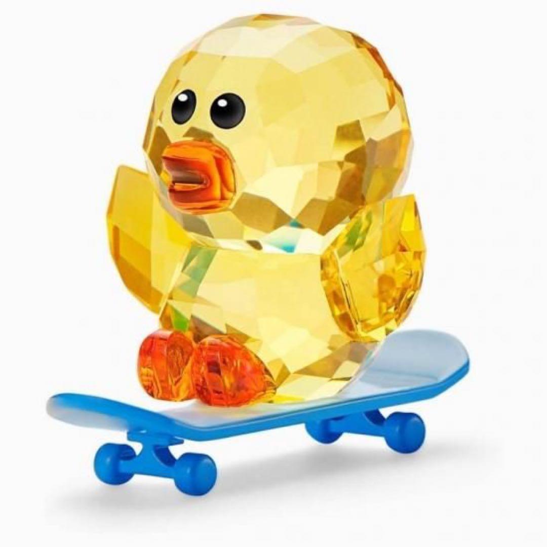 スワロフスキー　ラインフレンズ　サリー　LINE