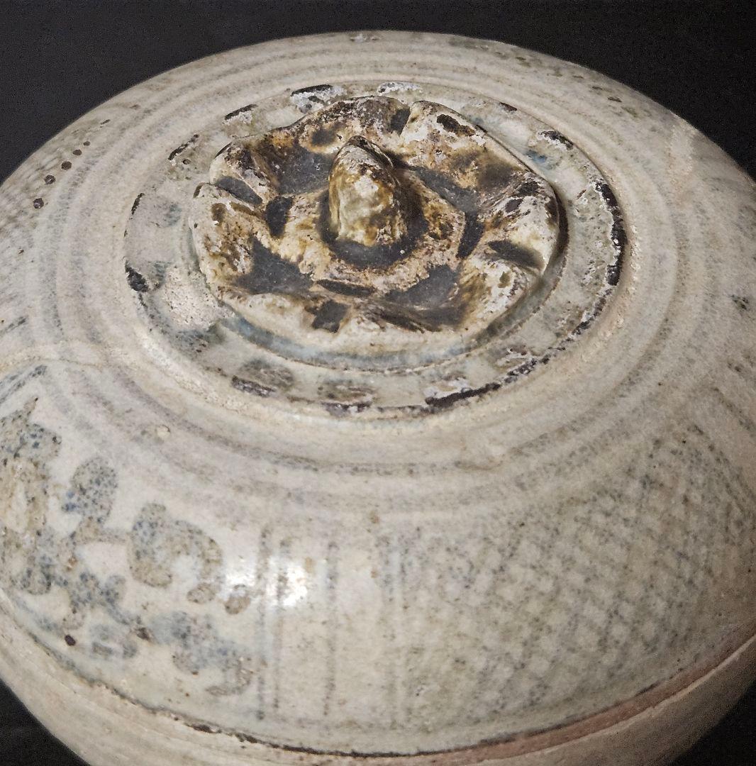 17～18世紀　宋胡録　青花　鉄釉　幾何学文様　蓋物　香炉　香合　合子　茶道具