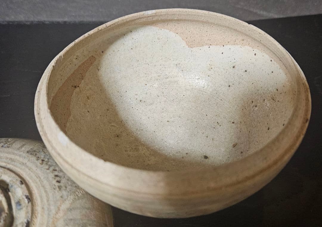 17～18世紀　宋胡録　青花　鉄釉　幾何学文様　蓋物　香炉　香合　合子　茶道具