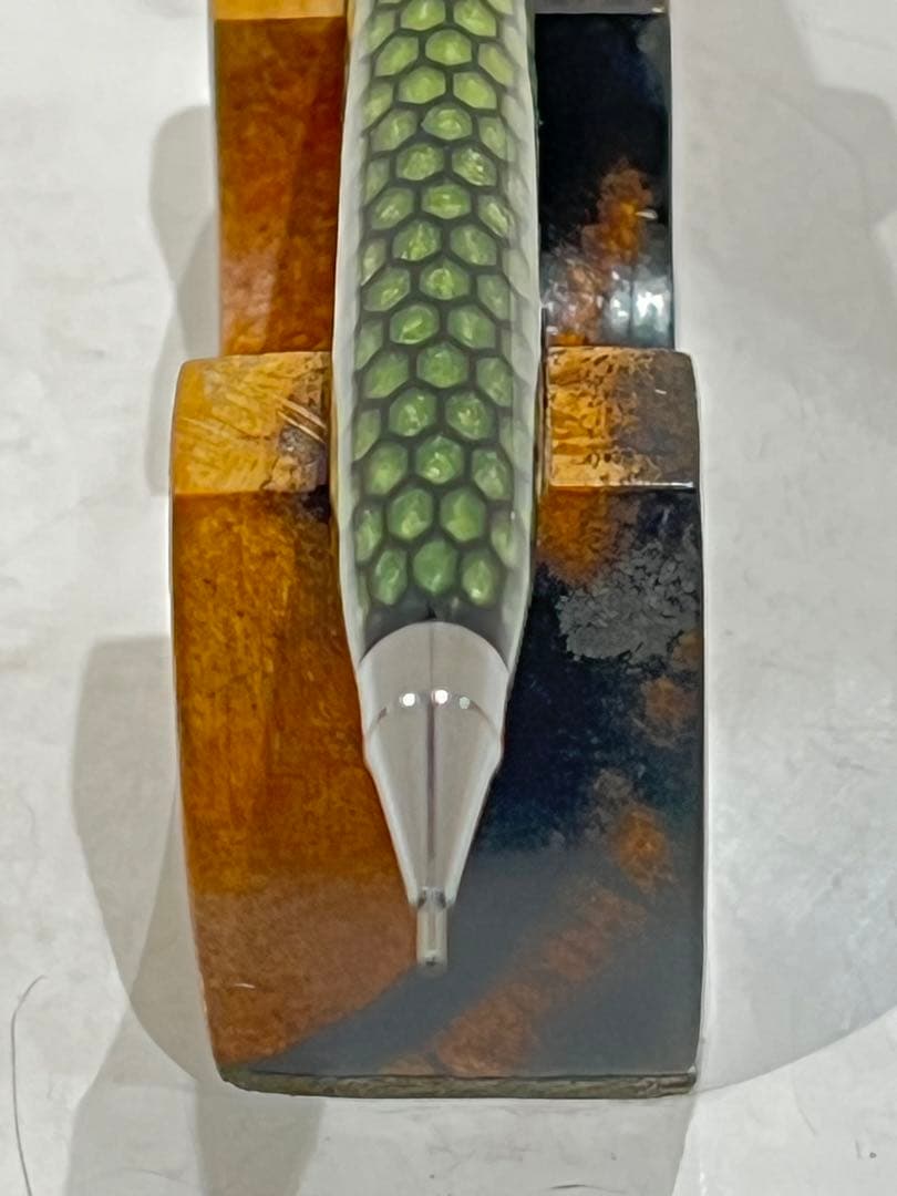 pg5+レジン(ハニカム柄)