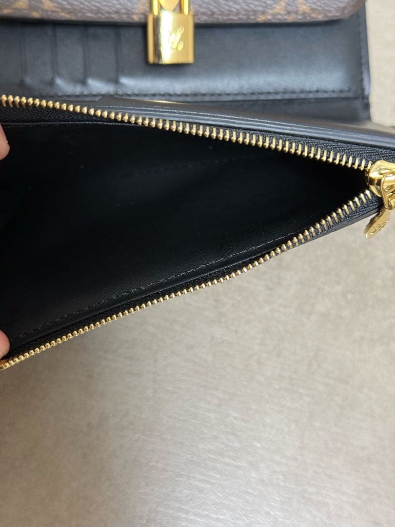 ルイヴィトン ポルトフォイユ フラワー コンパクト M62578