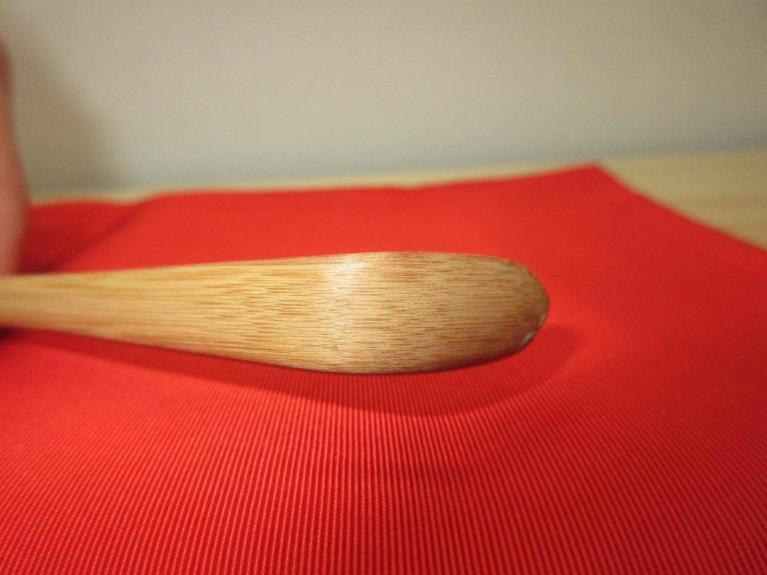 送料込【逢絢亭】茶道具 茶杓 銘「花の宴」大徳寺 長谷川寛州 共箱入り