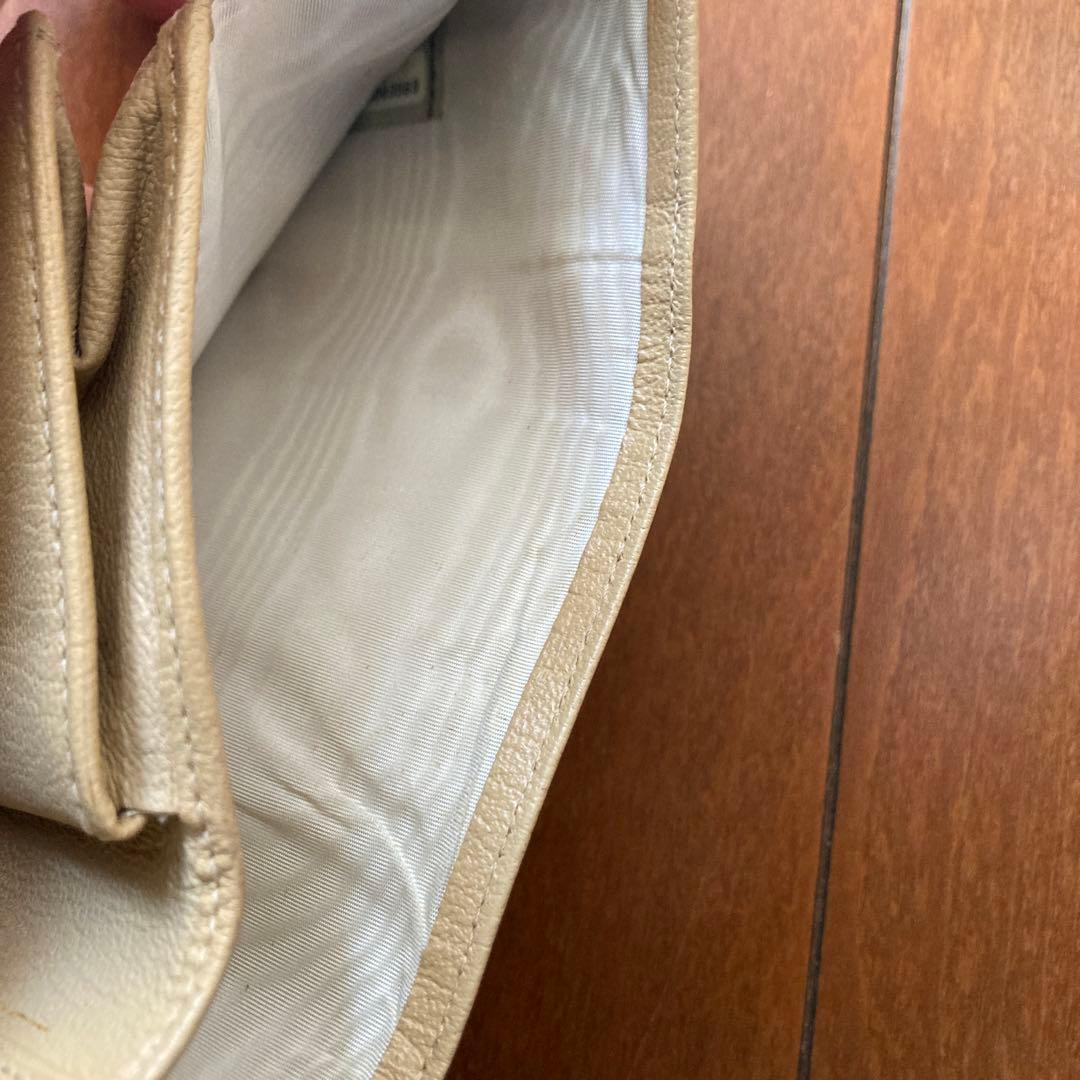 CHANEL コンパクト財布