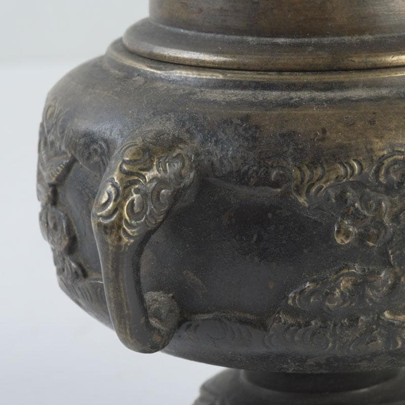 中国　古銅宣徳銅　獅子摘　龍鳳凰刻　蓋爐　香炉　V　9622