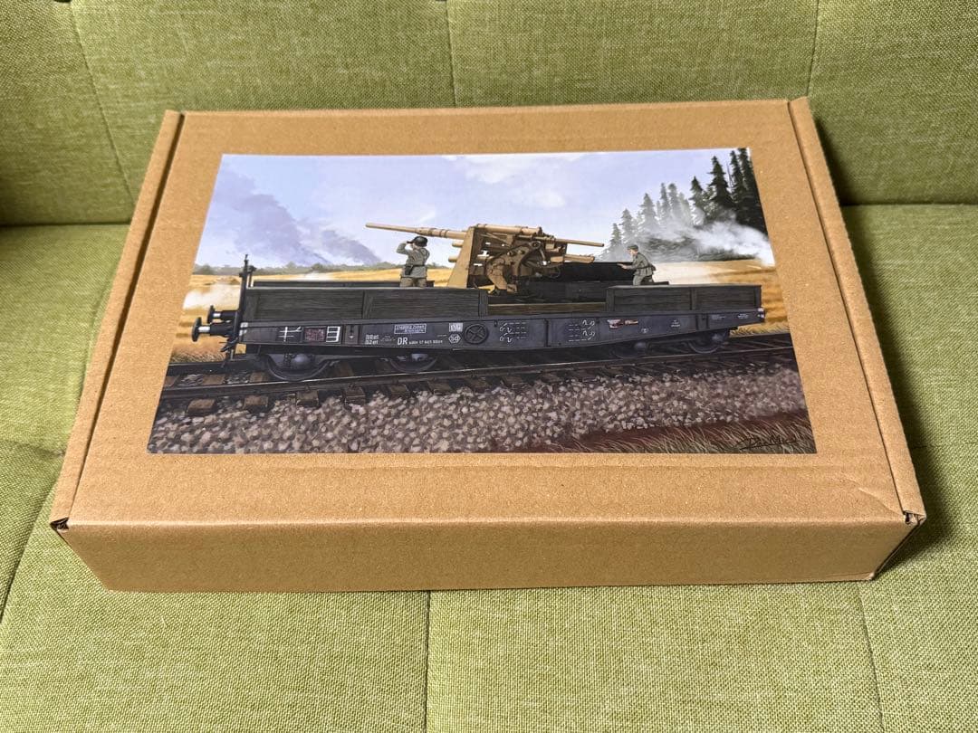 WWⅡ ドイツ軍 防空・防衛88mm対空対戦車砲搭載平貨車 1/72 完成品模型
