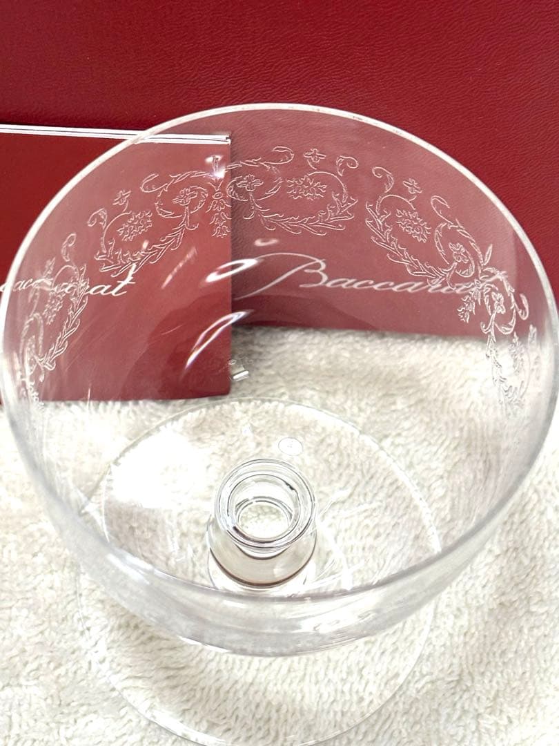 新品未使用【Baccarat バカラ　カミラワイングラス エッチング装飾