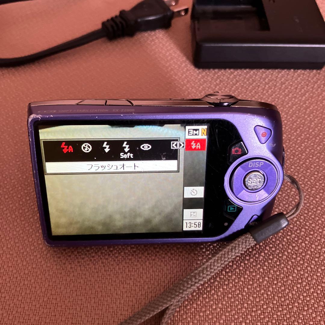 CASIO EXILIM EX-z2000 14.1メガピクセル パープル