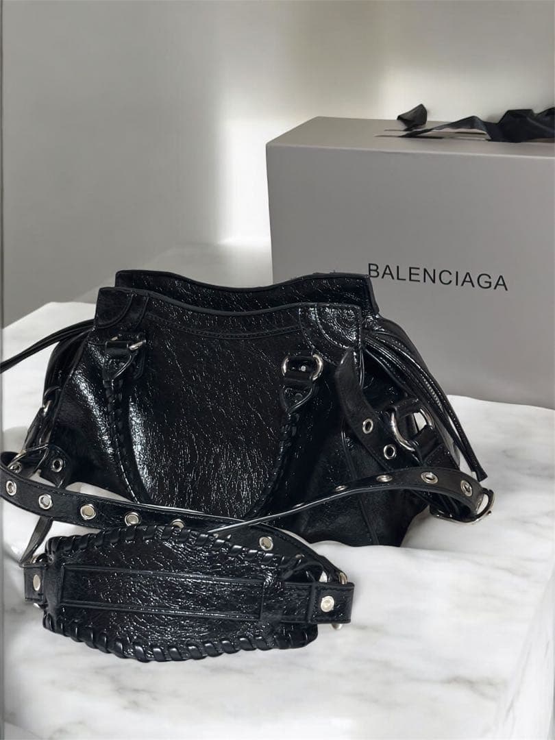 BALENCIAGA バレンシアガ ネオカゴール ショルダーバッグ 箱付き