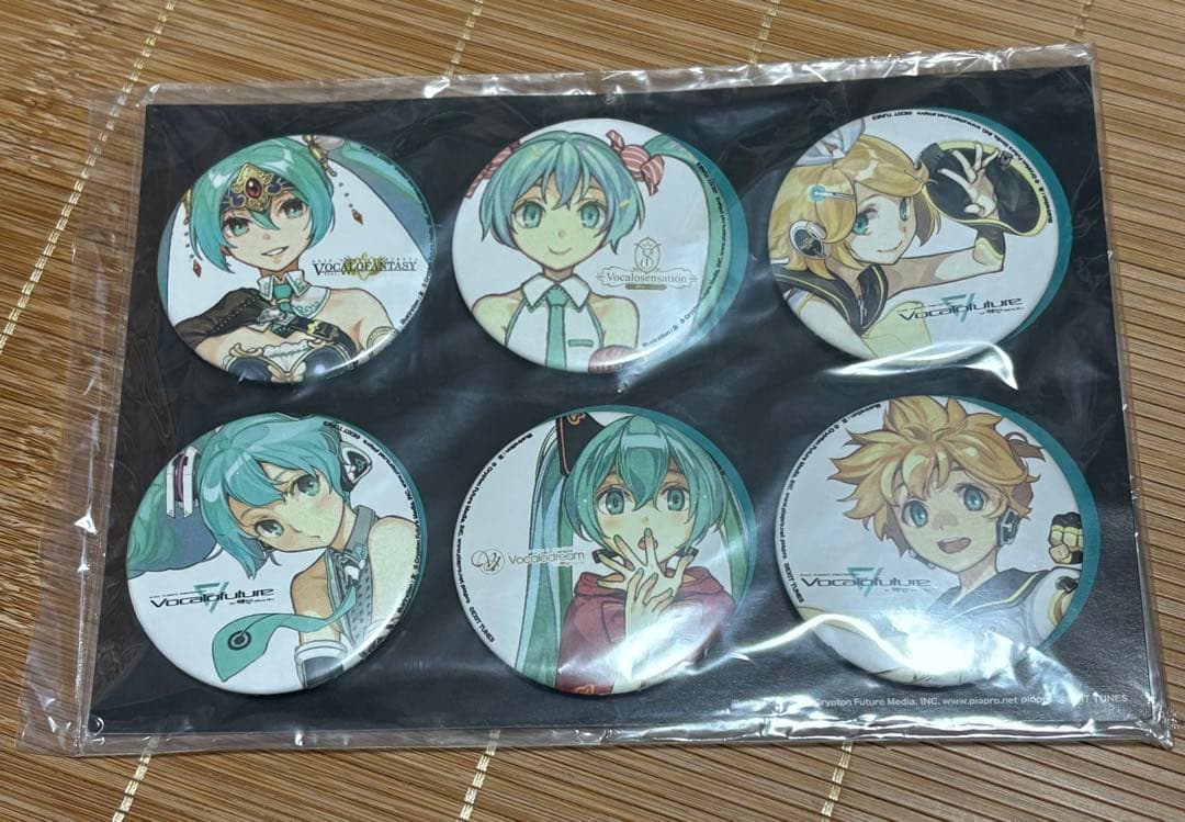 VOCALOID EXIT TUNES 缶バッジ Vocalofuture