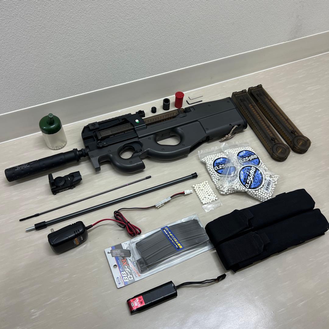 t*n様 P90TR 電動ガン マガジン3個　BBローダー　引退品　オプション多