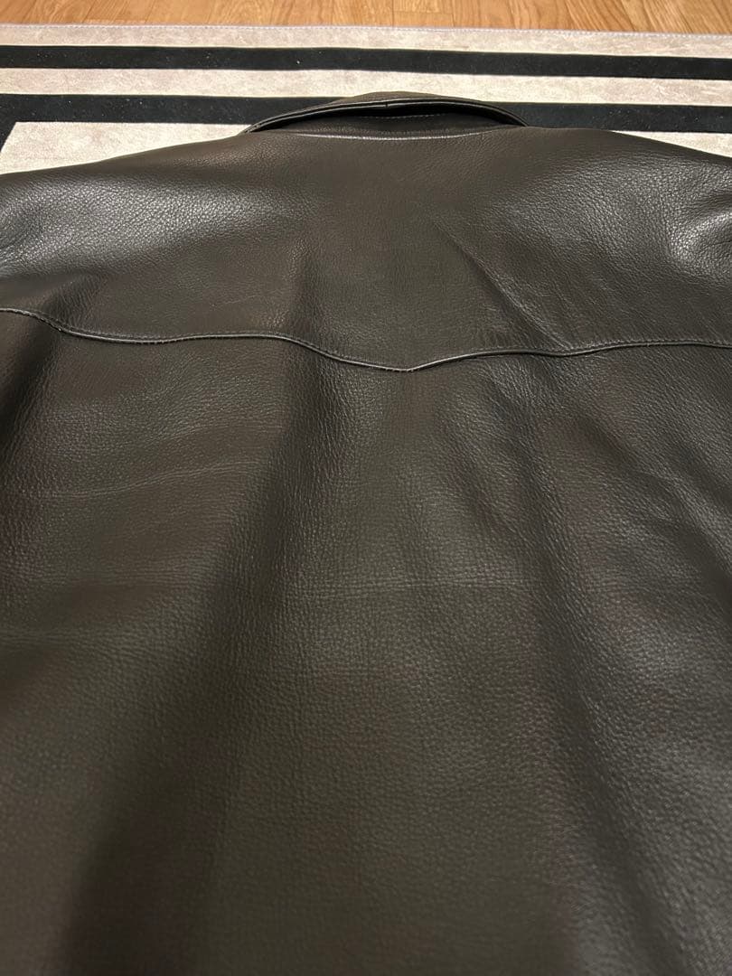 K*様 最終値下げ中！VIBECA VaLLet 牛革 シングルライダース