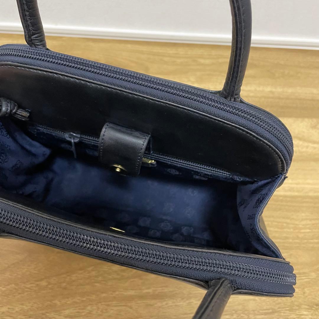 《美品》LOEWE（ロエベ）ナッパレザー ハンドバッグ ブラック 黒