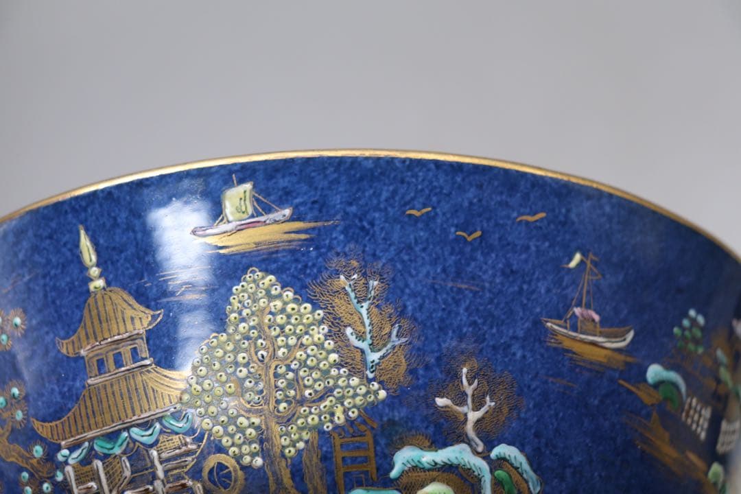 中国　清時代　瑠璃釉粉彩　山水楼閣紋お碗　送料込み1214