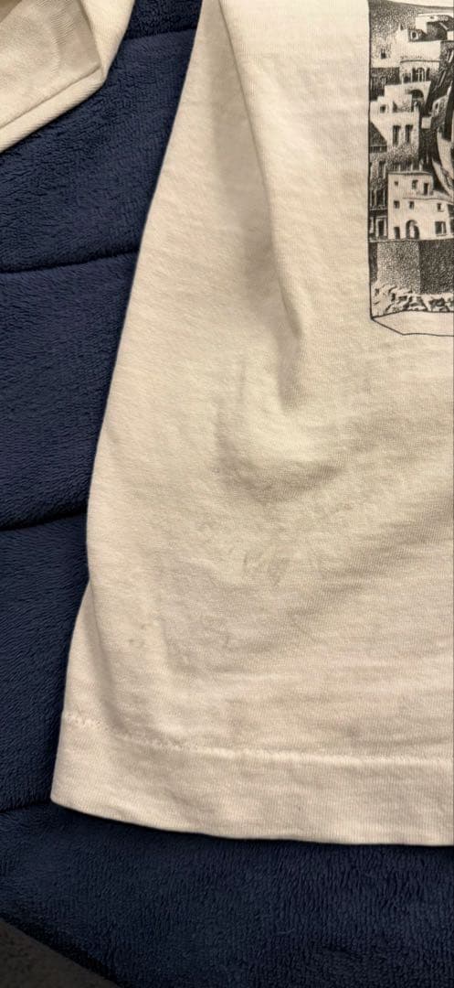 d*o様 MC ESCHER 90s ヴィンテージ 白×黒プリント　ロンT