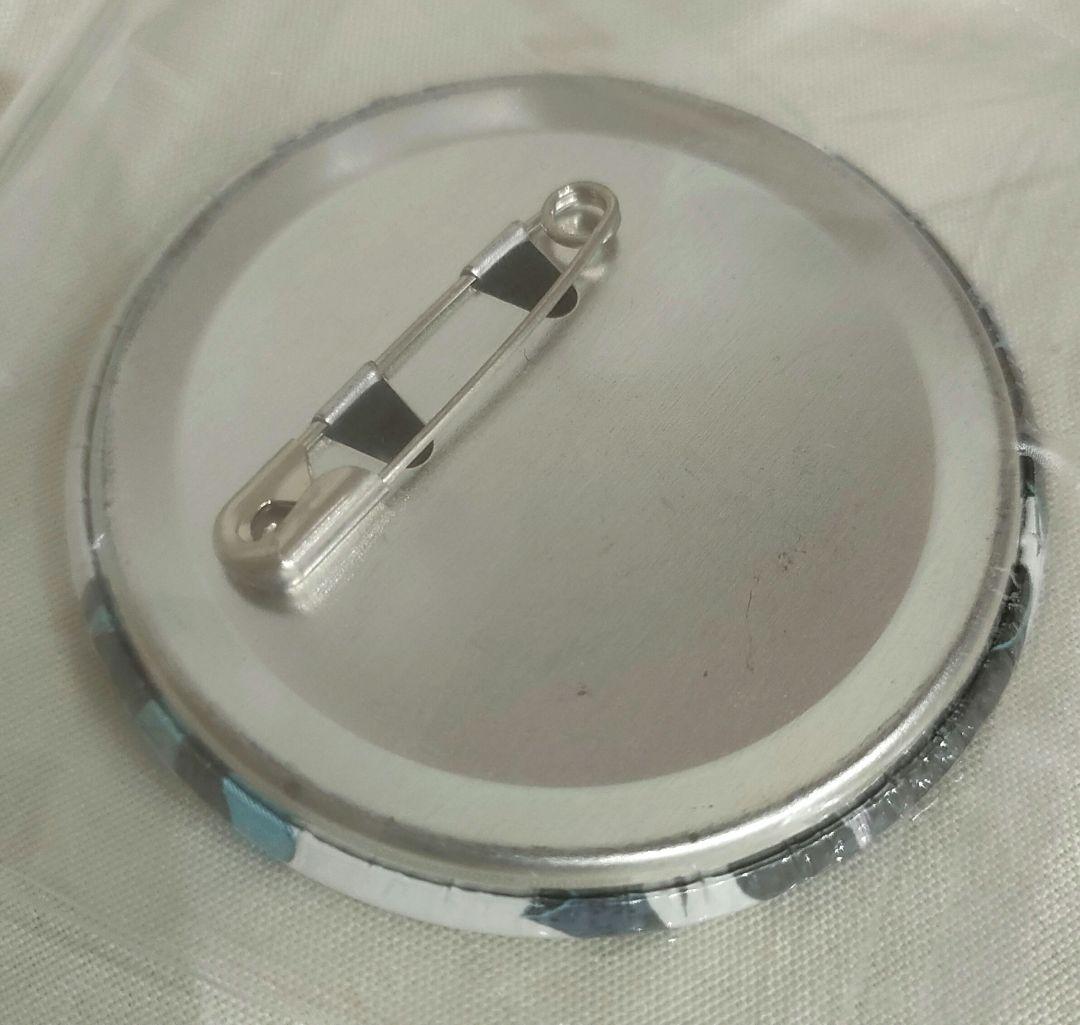 ☆★希少☆★ 恋は戦争 初音ミク supercell 三輪士郎 缶バッジ