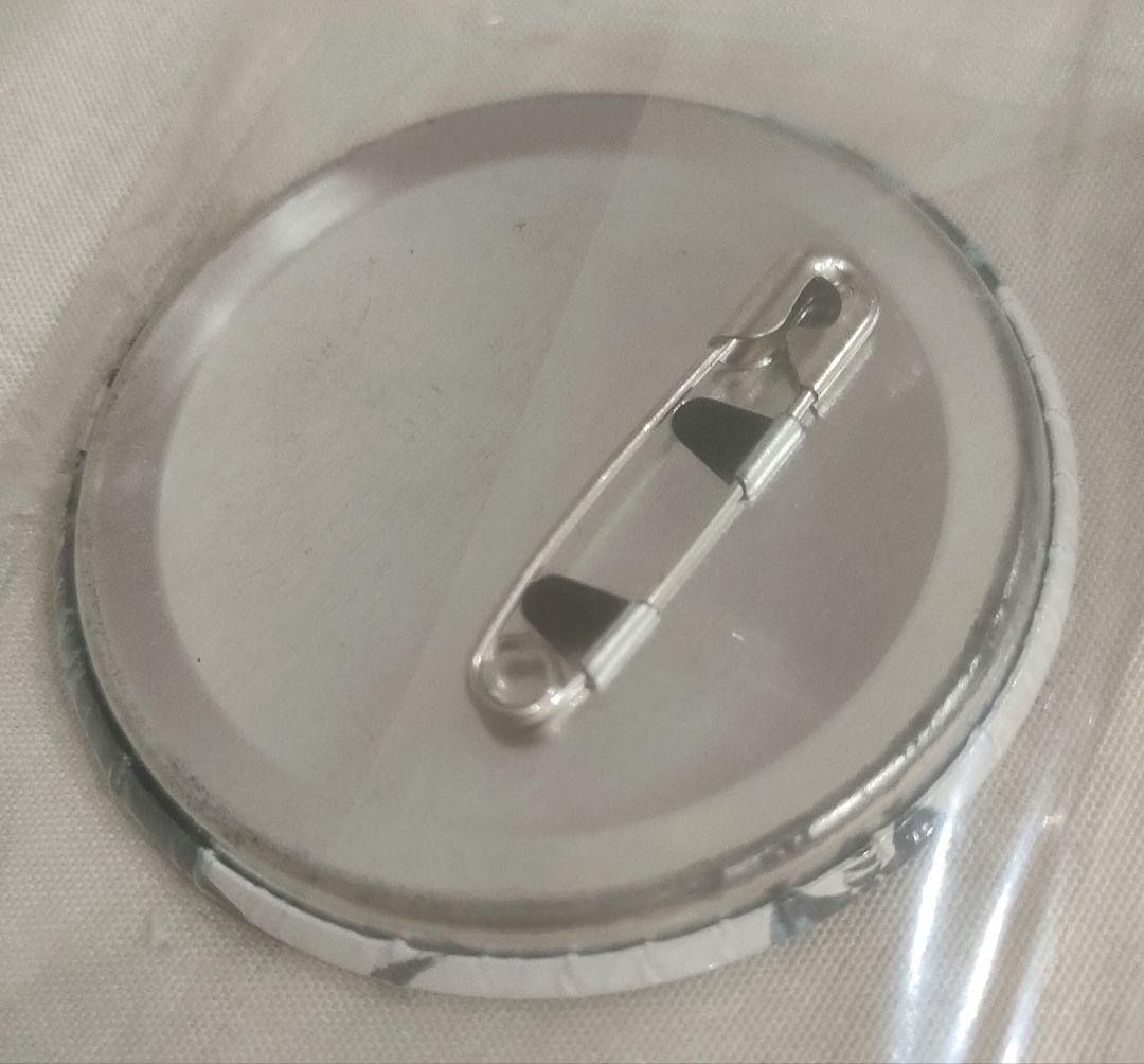 ☆★希少☆★ 恋は戦争 初音ミク supercell 三輪士郎 缶バッジ