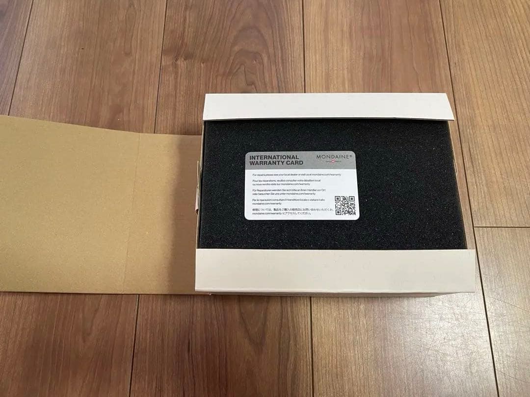 新品、未使用 モンディーン MONDAINE 置き時計 掛け時計兼用 125㎜