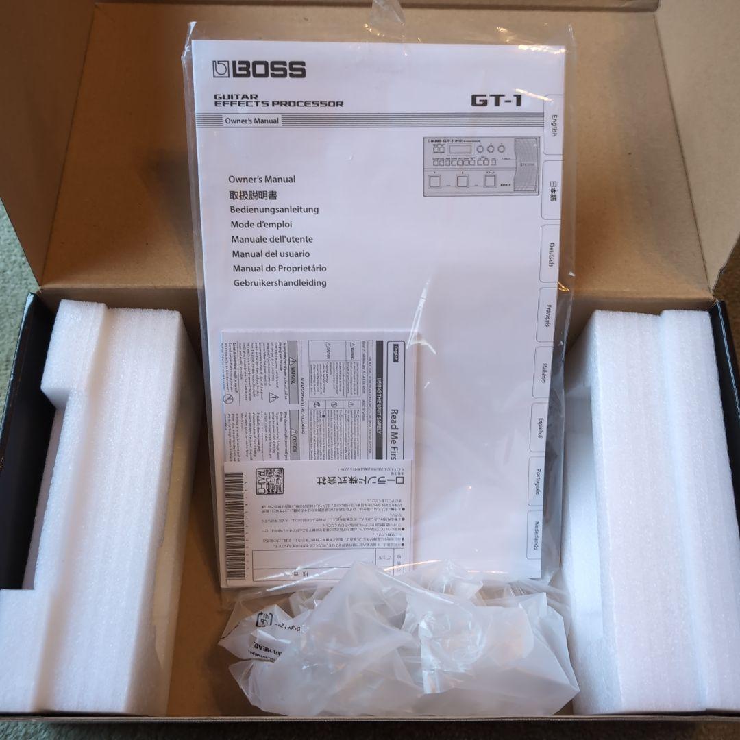 美品　BOSS GT-1 おまけ（解説本とACアダプター）付き