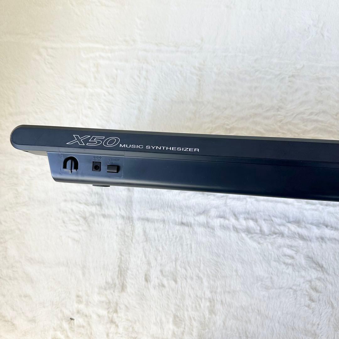 ✨KORG✨ X50 シンセサイザー 61鍵盤　ケース付き