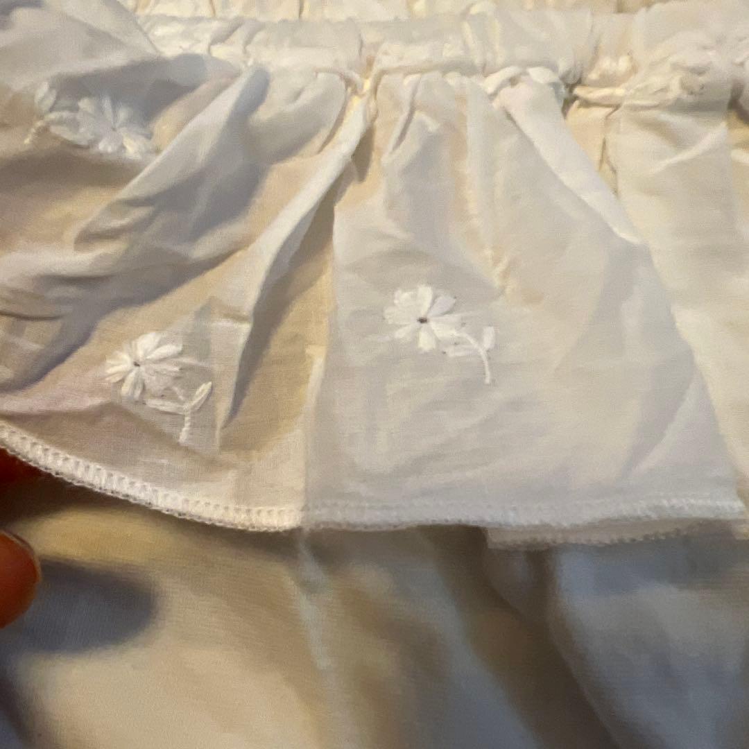 D&G COLUMBIA フリルタンクトップ ホワイト オフショルダー