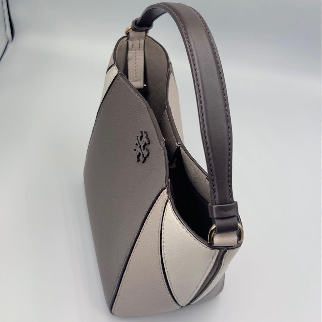 週末セール❣️極美品✨TORY BURCH マックグロー スモールバケット　マルチ