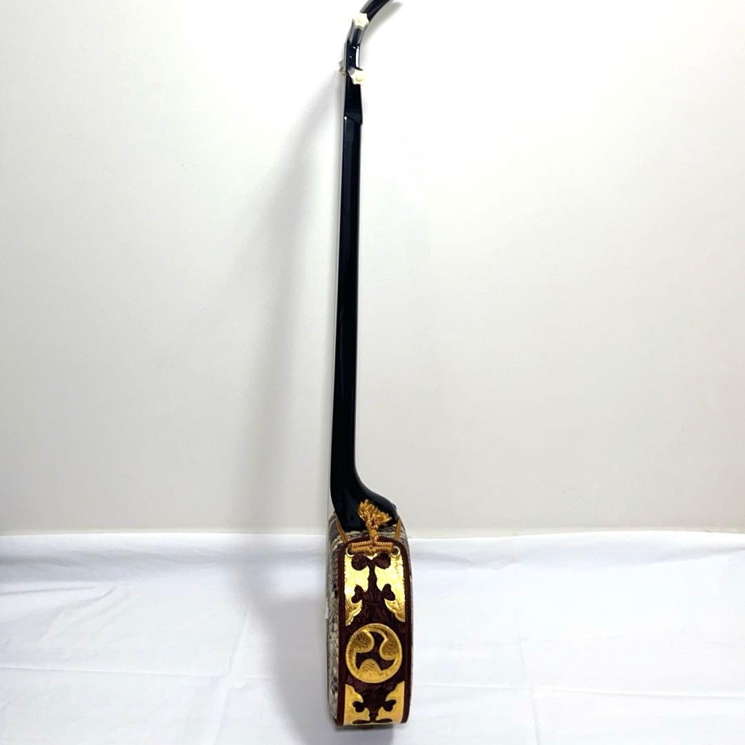 【美品】沖縄三線 蛇皮 民謡楽器 民謡 和楽器 三線 ケース付