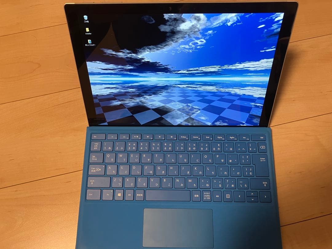 Microsoft Surface Pro4 メモリ8GB SSD256GB