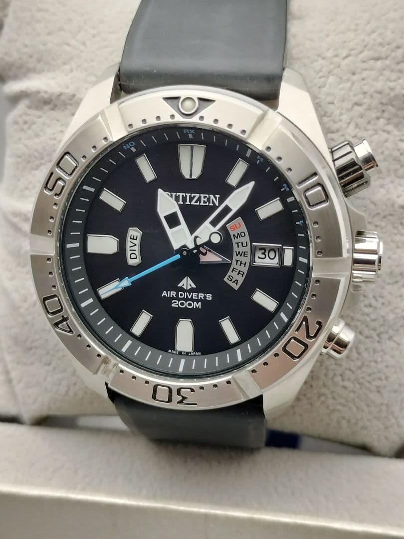人気モデル　シチズン　プロマスター　ダイバー機能　電波ソーラー　H112