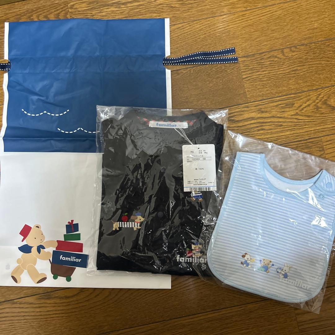 .e_e.【新品未使用未開封】familiar ネイビー刺繍ロンパース＋