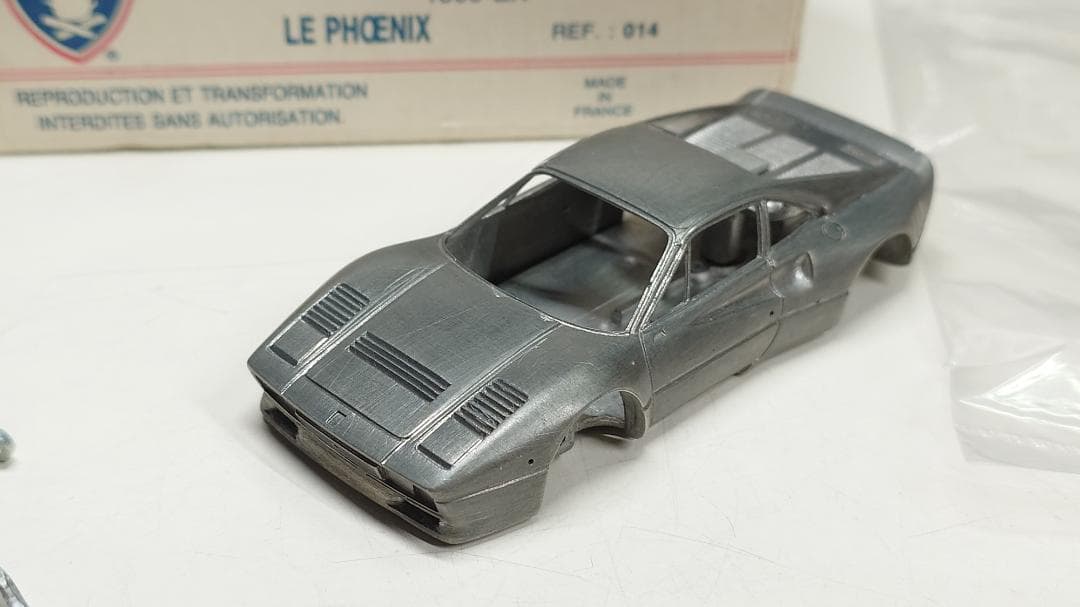 d*2様 Ferrari 288 GTO 1984 メタルキット