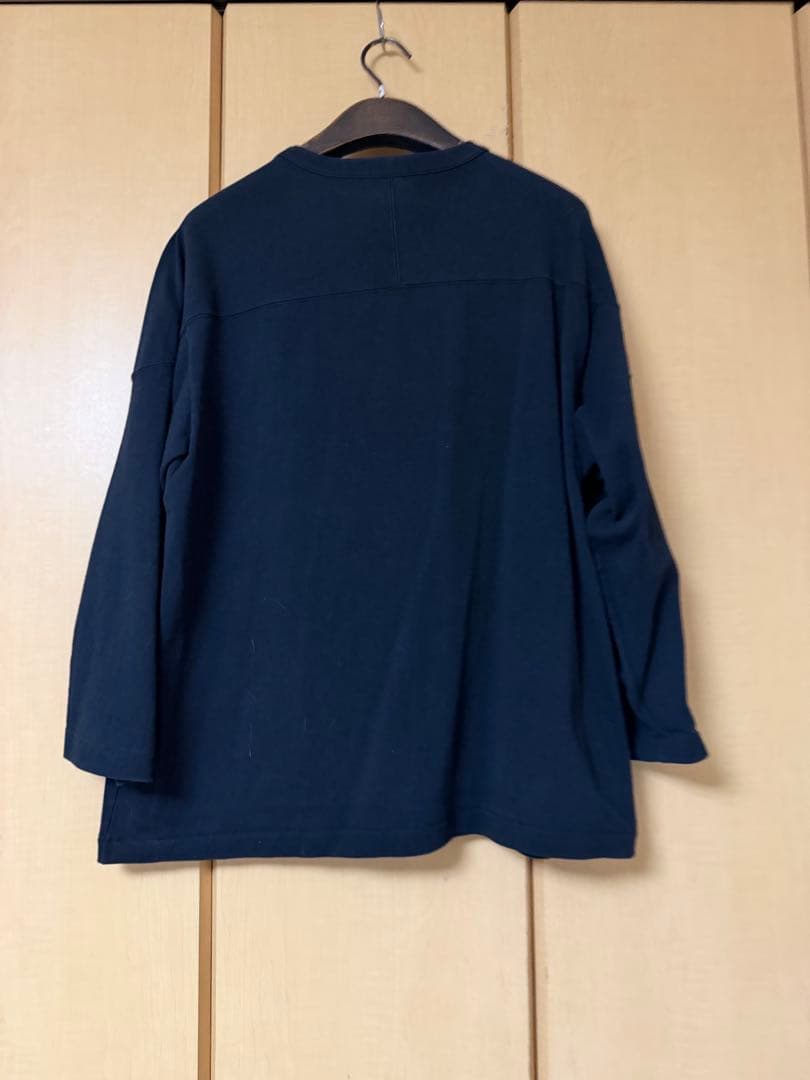 コモリ　COMOLI フットボールＴ　フェードブラック サイズ2