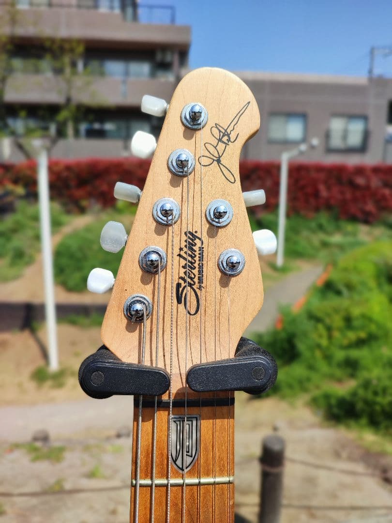 Sterling JP157 ジョン・ペトルーシモデル　7弦ギター動画あり