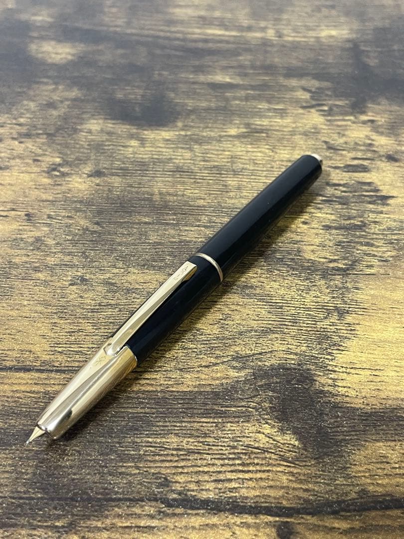 筆記確認済　2代目　キャップレス　万年筆　パイロット　PILOT