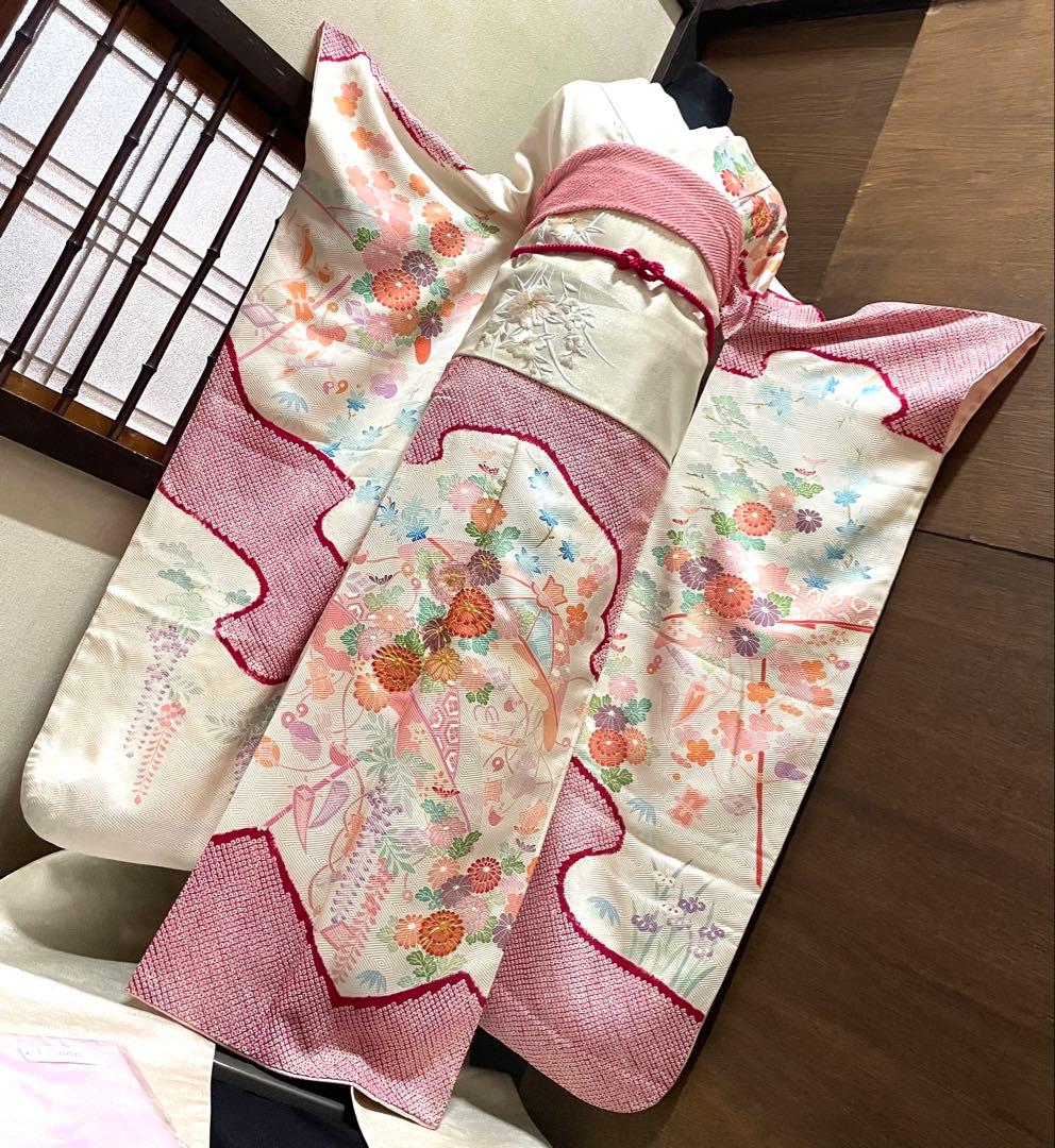 振袖 フルセット6点サイズM〜Ｌ駒刺繍　絞り　宝尽くし花文　金彩　正絹