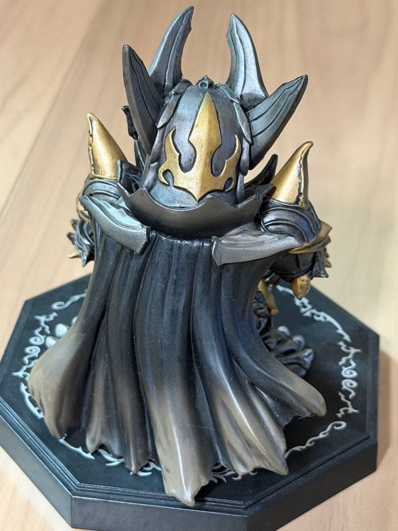 牙狼デフォルメ魔戒コレクション　黄金騎士ガロメッキver. 暗黒騎士キバ　セット