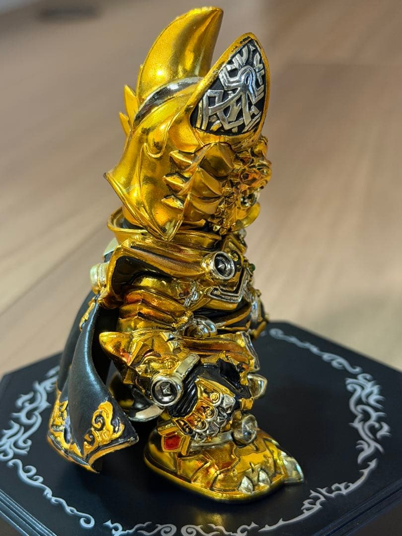牙狼デフォルメ魔戒コレクション　黄金騎士ガロメッキver. 暗黒騎士キバ　セット