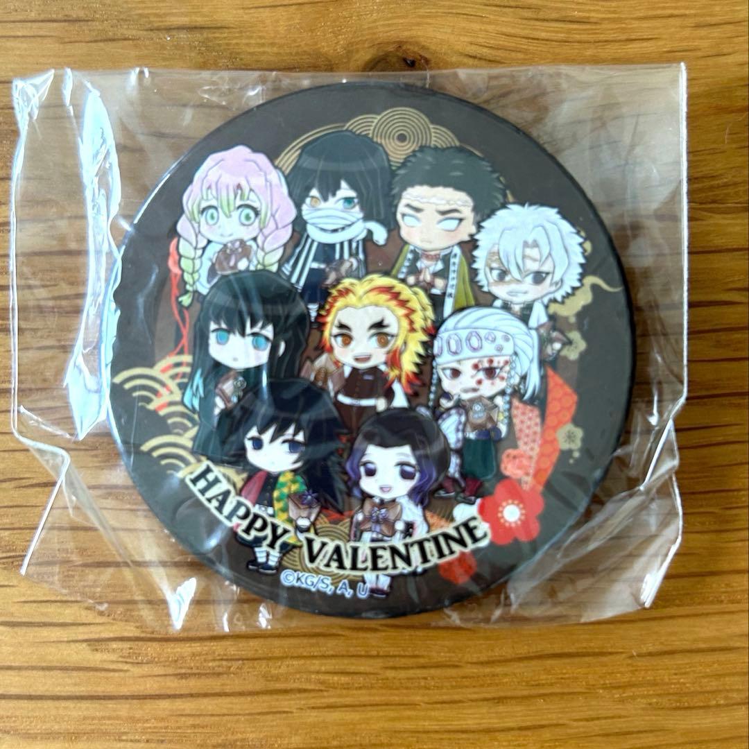 【希少】鬼滅の刃　プリロール　バレンタインケーキ　缶バッジ