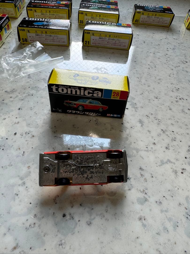 トミカ　黒箱　(激レア)新品クラウンタクシー　2台セット