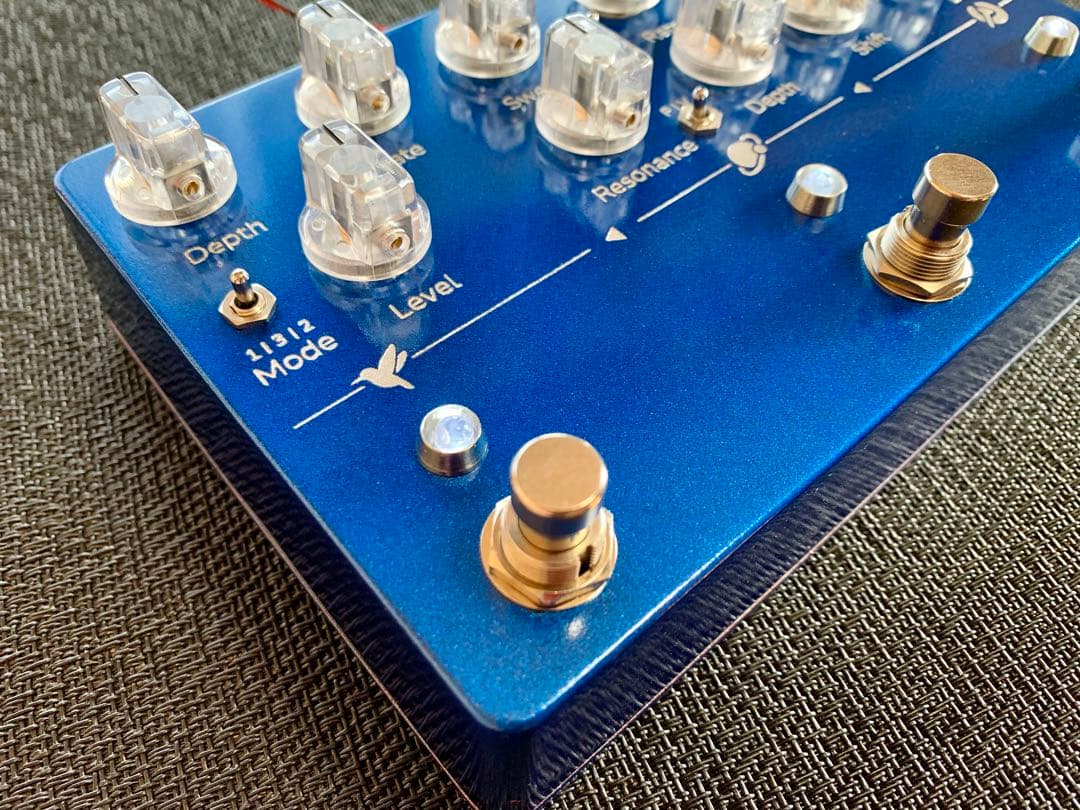 EarthQuakerDevices Helicopter Party クローン