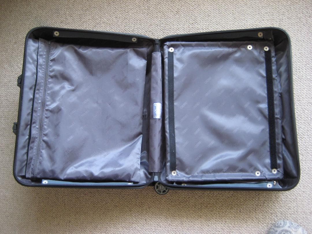 RIMOWA リモワ・ボレロ　ブラック４輪　正規品