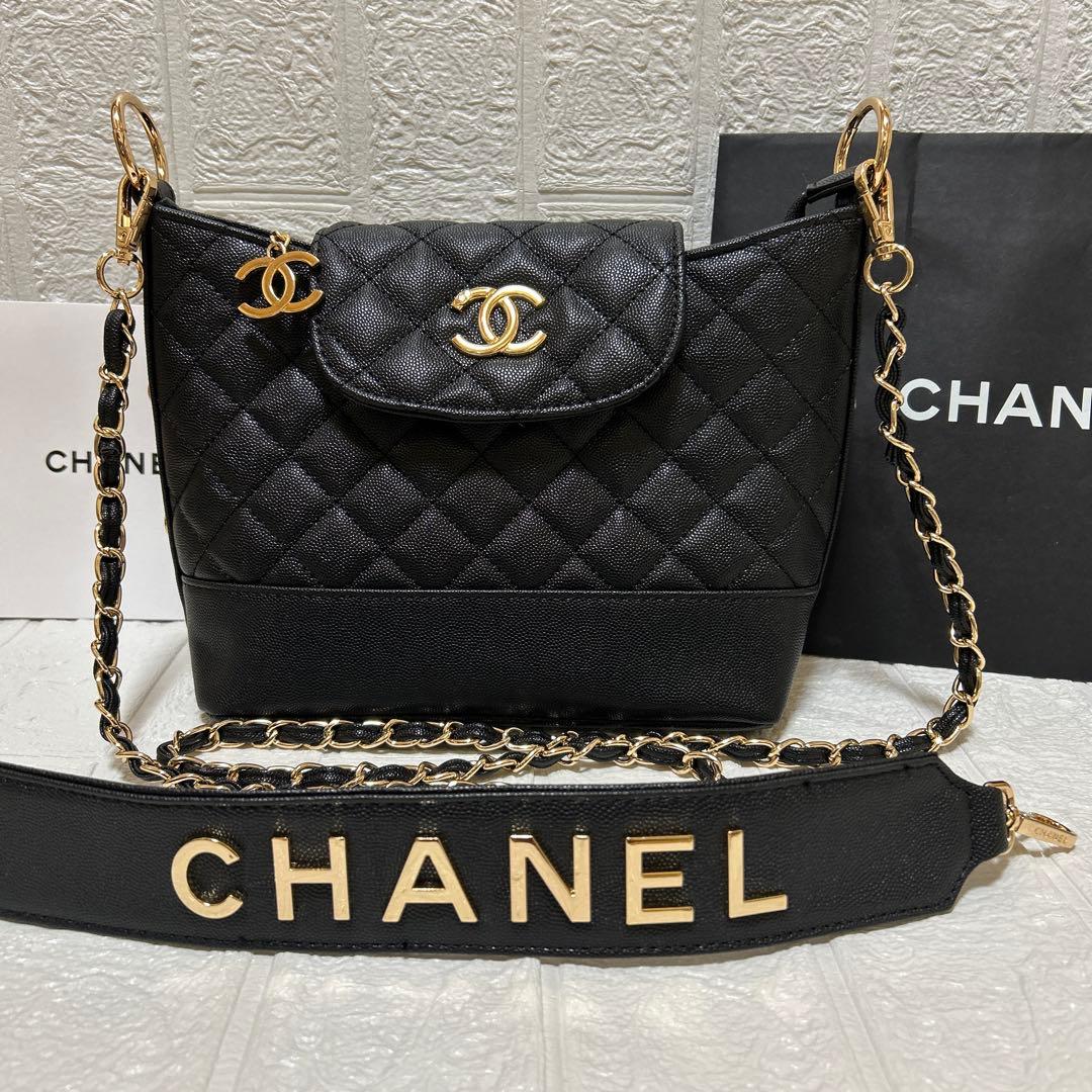 CHANEL ノベルティ ショルダーバッグ