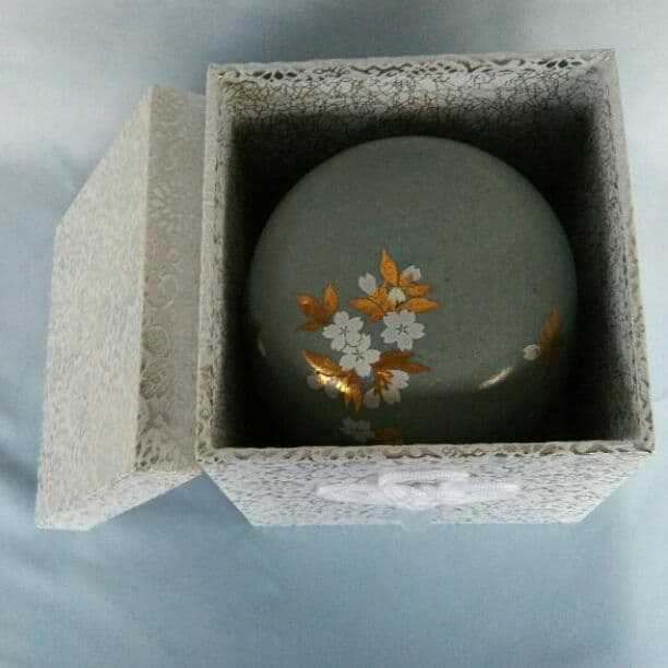 金彩桜文  安らぎの壺〔5寸〕特価