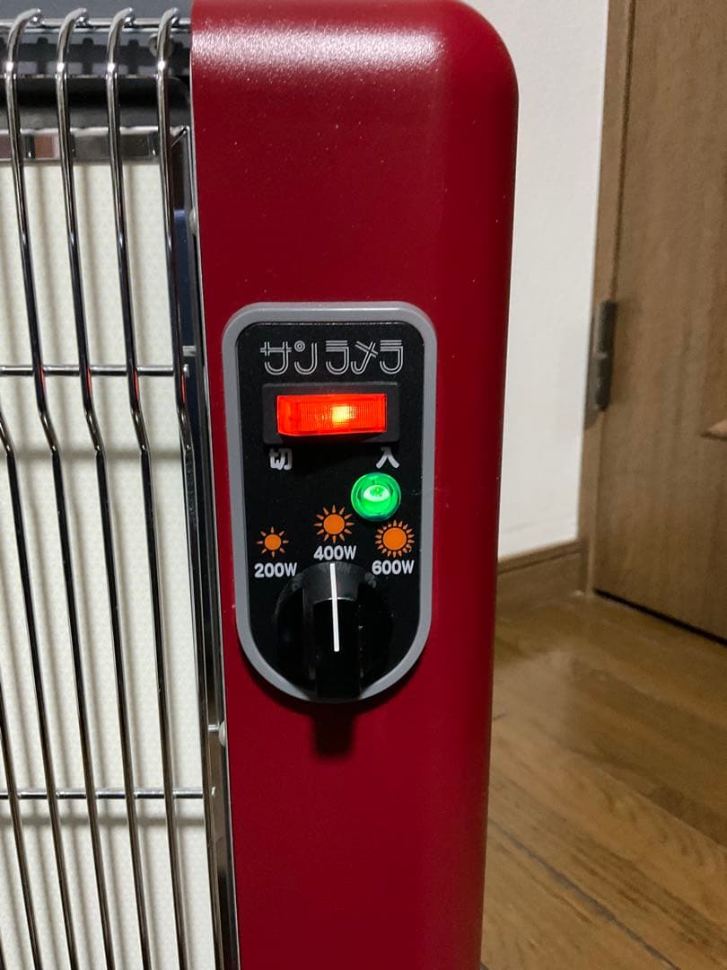 『美品』人気のサンラメラ600w型 ニューセラミックヒーター 日本製