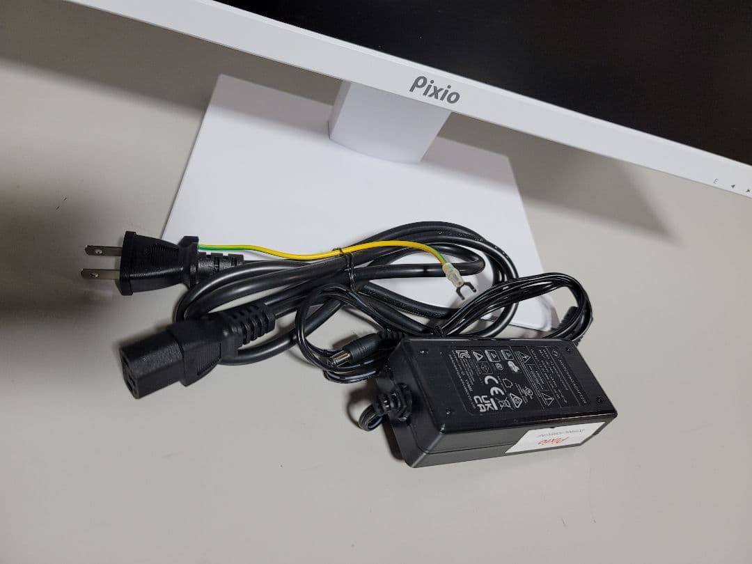 美品 Pixio PX259AW 240Hz モニター 24.5インチ ホワイト