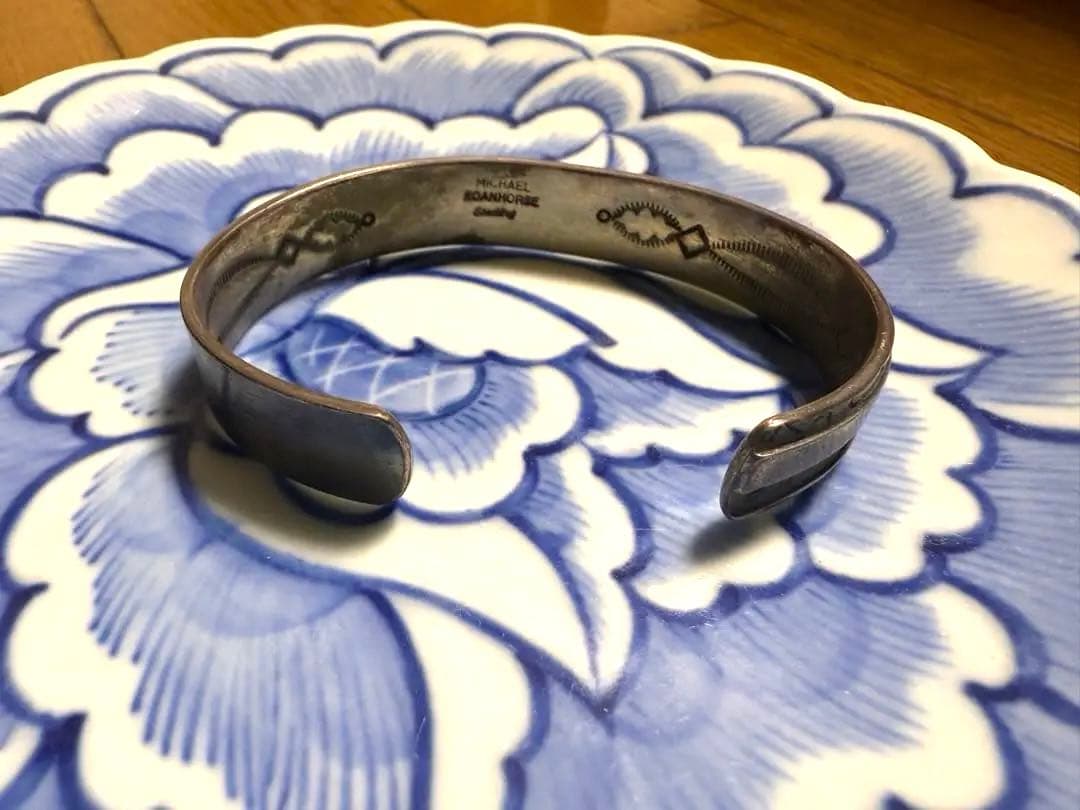 マイケルローアンホース　バングル Michael Roanhorse ナバホ族