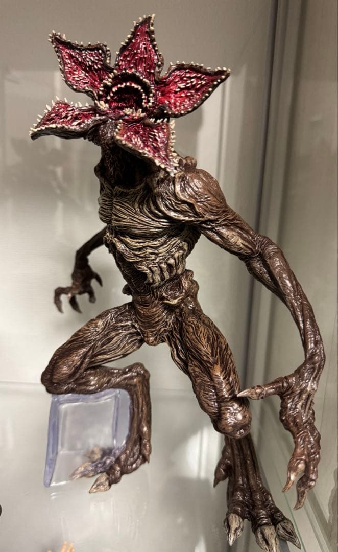 ストレンジャーシングス 一番くじ デモゴルゴン フィギュア セット